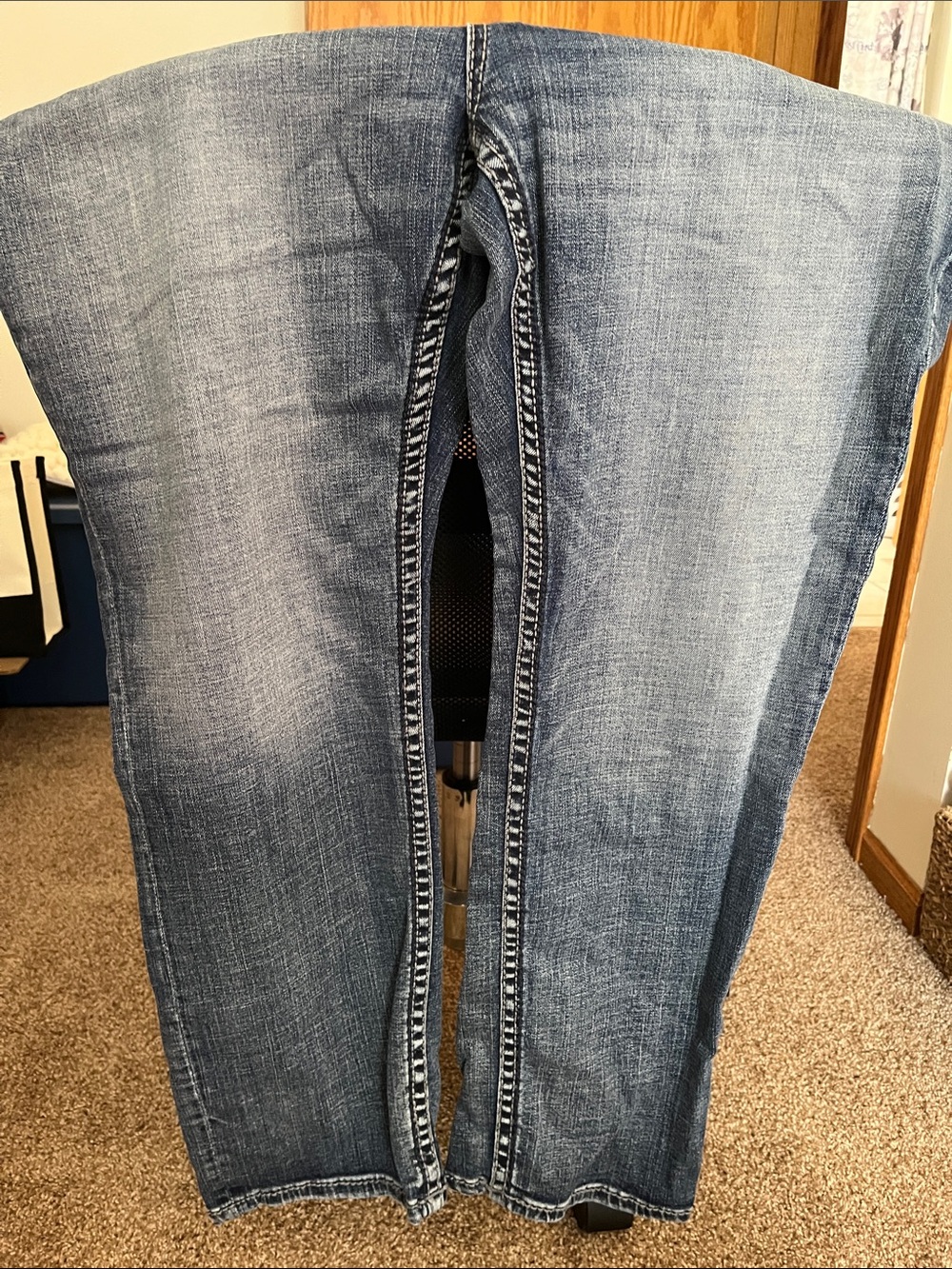 Men’s Buckle Nolan jeans